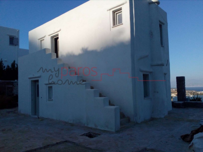 Α123   KATOIKIA ΣΤΟ ΥΣΤΕΡΝΙ ΝΑΟΥΣΣΑΣ ΝΗΣΟΥ ΠΑΡΟΥ