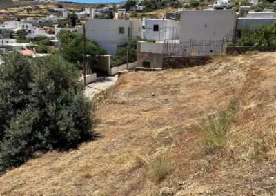 Β 275  ΟΙΚΟΠΕΔΟ ΕΝΤΟΣ ΟΙΚΣΜΟΥ ΛΕΥΚΩΝ ΠΑΡΟΣ